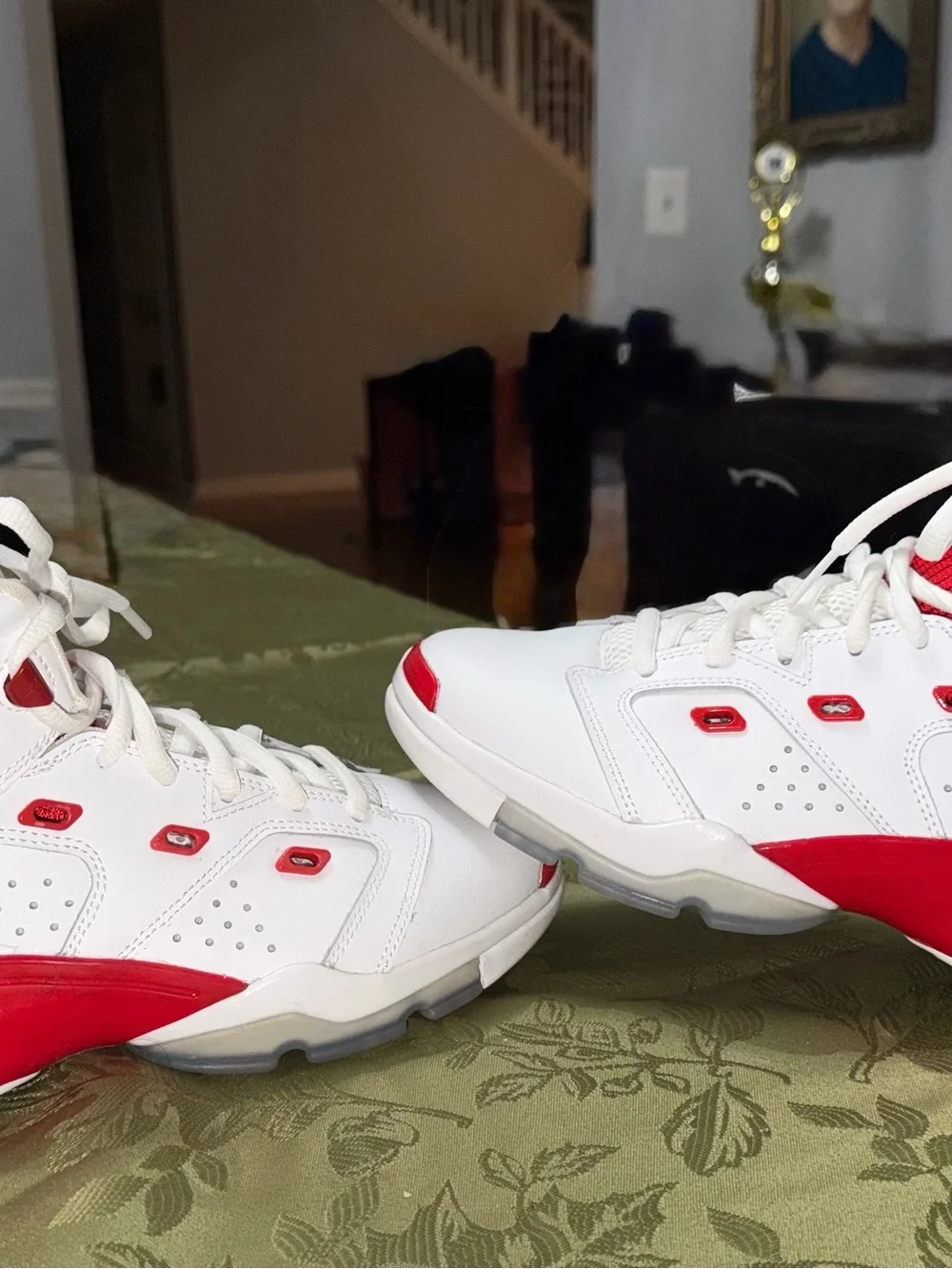 Air Jordan Kids 'WHITE FIRE RED' Top Sneakers